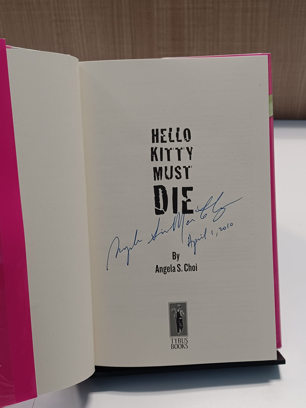 Hello Kitty Must Die
 by Angela S. Choi