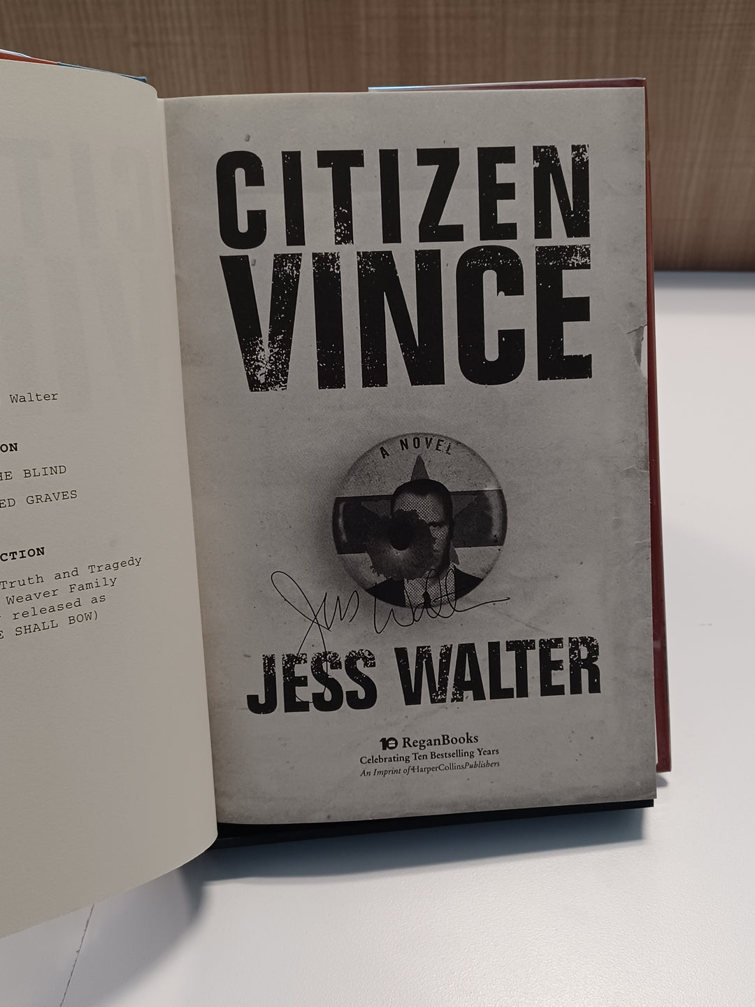 Citizen Vince by Walter, Jess